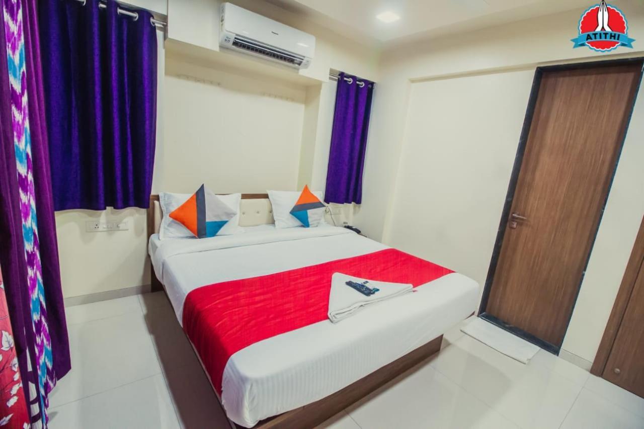 Atithi Service Apartment Pune Ngoại thất bức ảnh