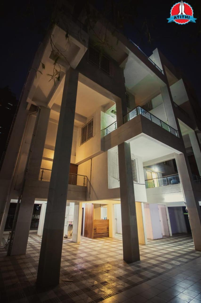 Atithi Service Apartment Pune Ngoại thất bức ảnh