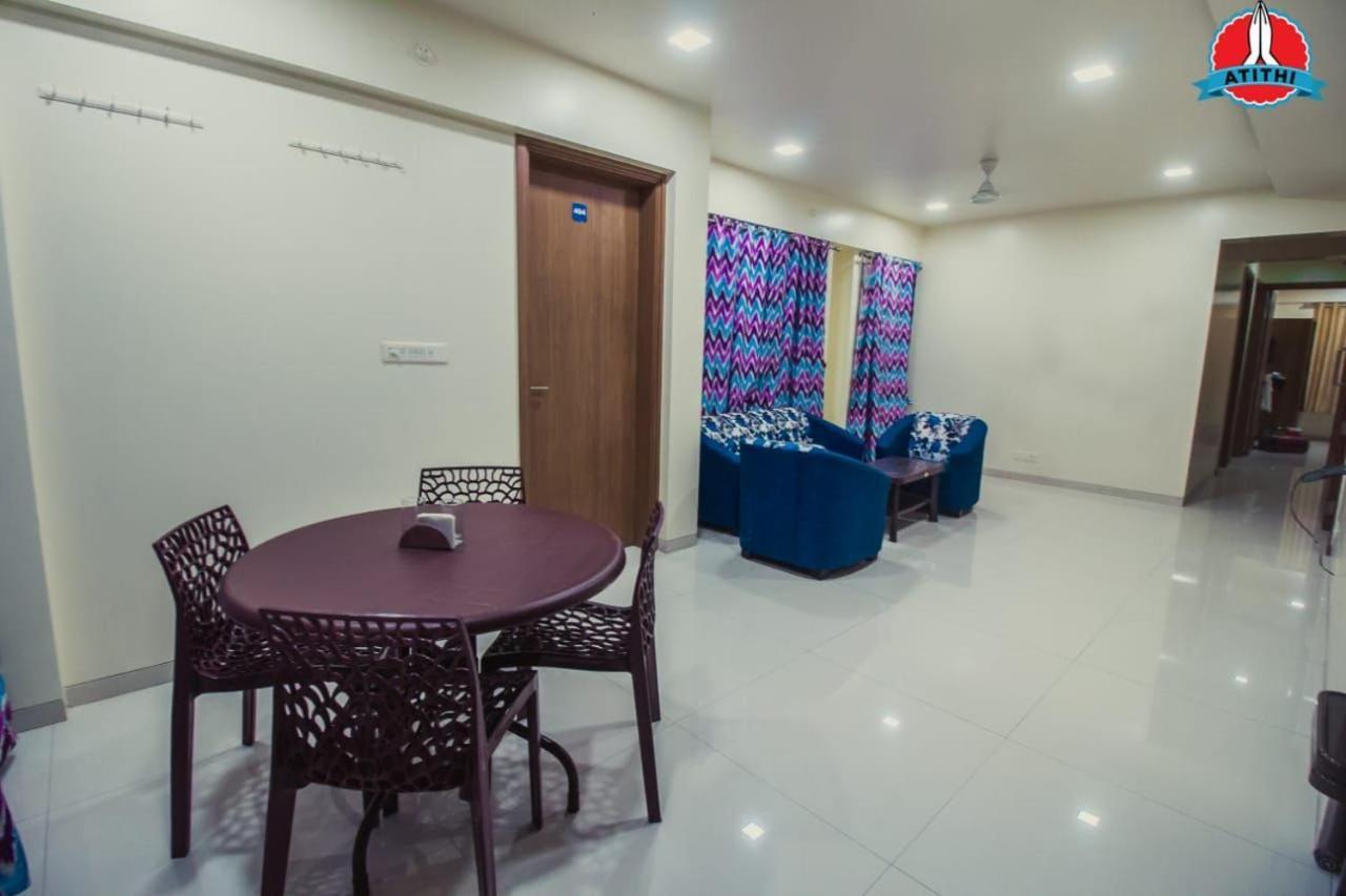 Atithi Service Apartment Pune Ngoại thất bức ảnh